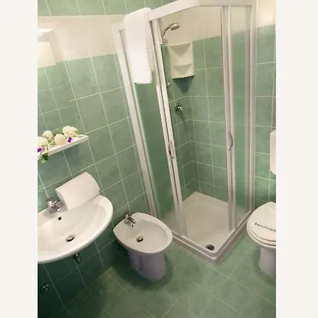 Carina Apartman *
